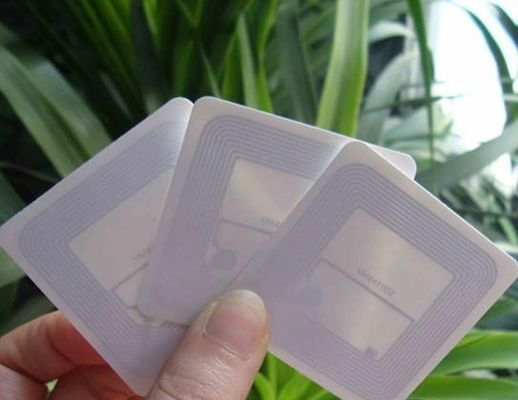 Smart Adhesive Rfid Tags 13.56 Mhz Contactless Blank Rfid Sticker ISO15693 ISO14443A